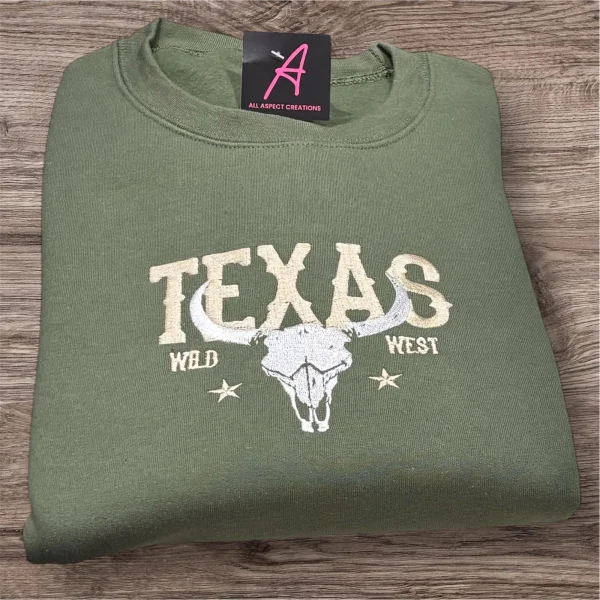 Texas bull skull western embroidered sweatshirt/Hoodie.