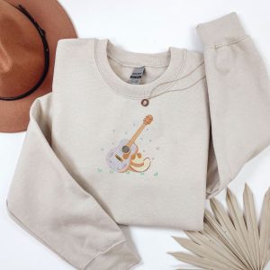 Embroidered Western Guitar Sweatshirt