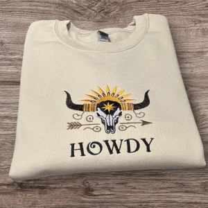Embroidered Cowboy Howdy Longhorn Sweatshirt: Western Bullhead Crew Neck