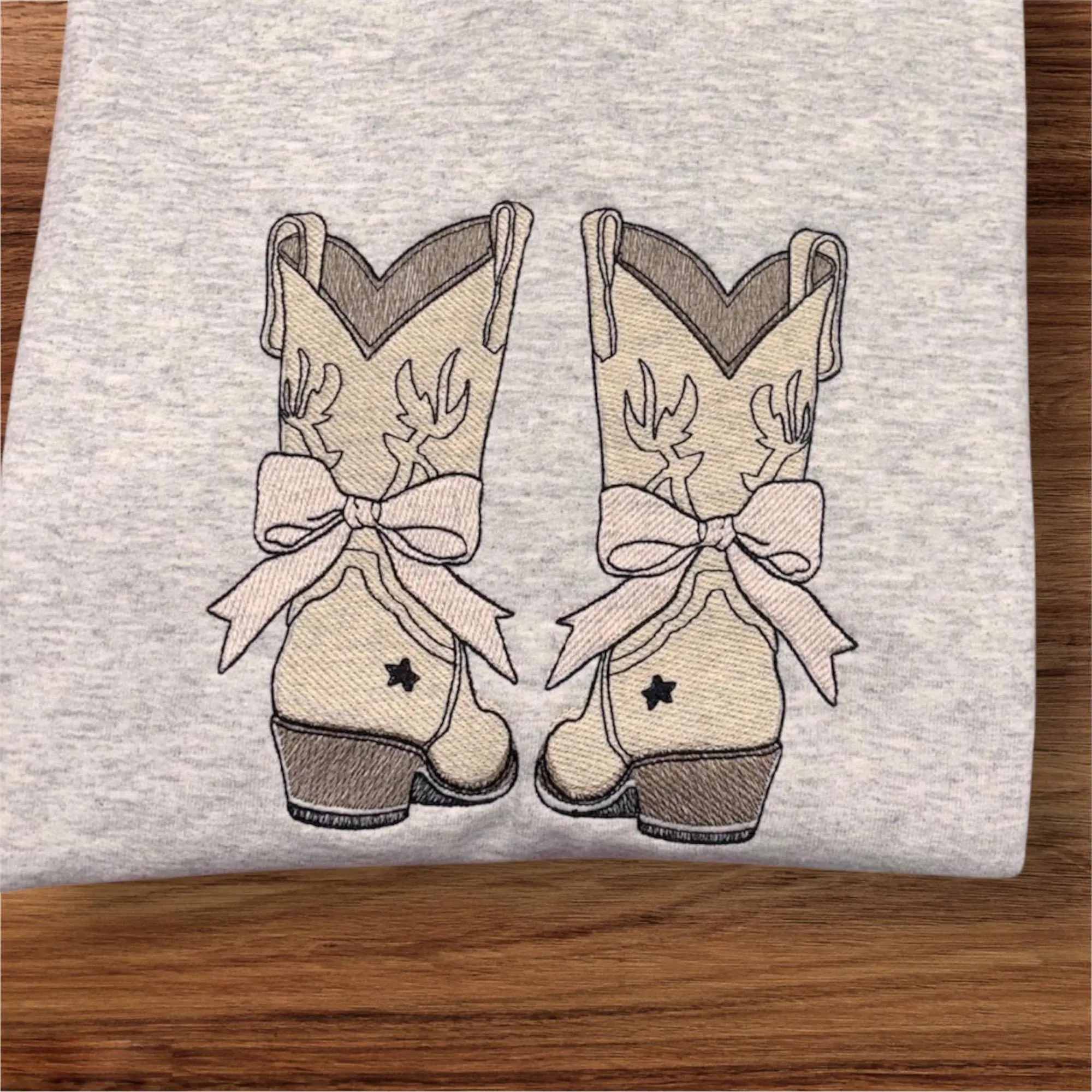 Embroidered cowboy boot with a bow, sweatshirt or hoodie. Country clothing, cowboy hat, western vibes. - Image 5