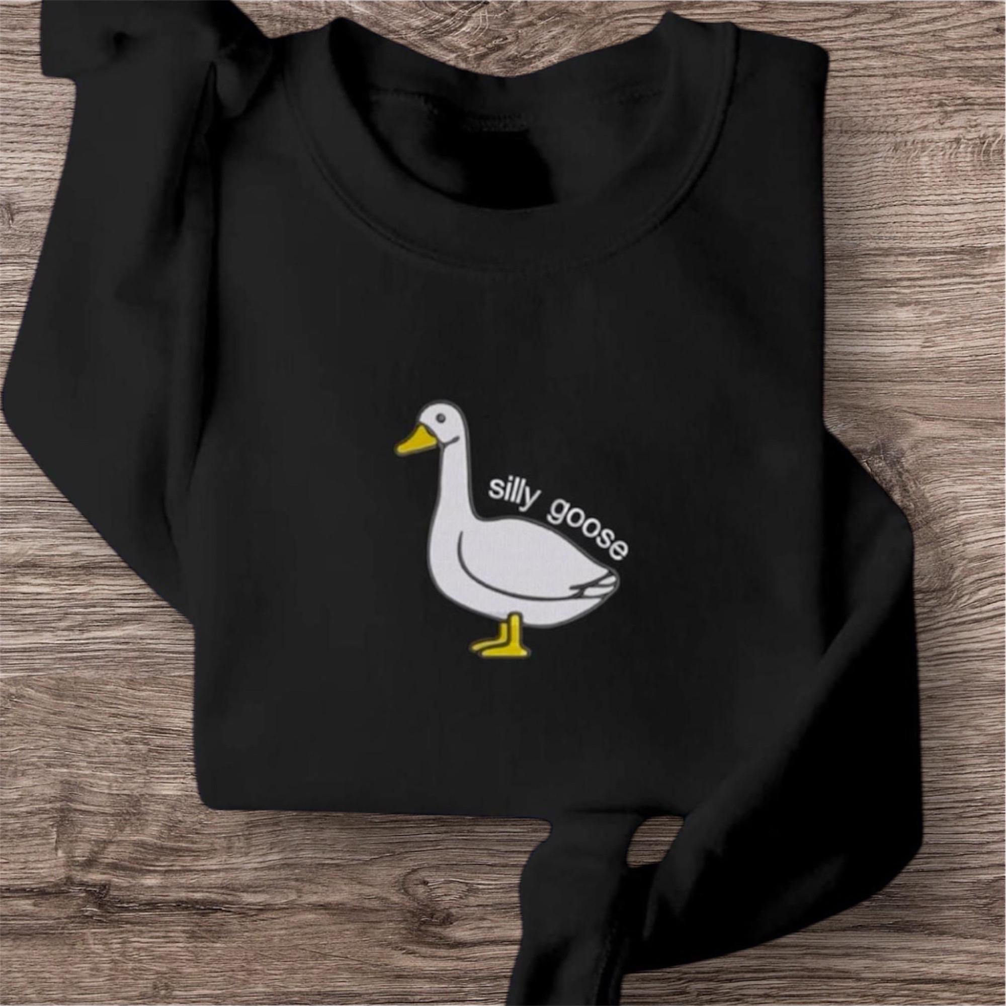 Embroidered Silly Goose Sweatshirt: Funny Animal Jumper - Image 3