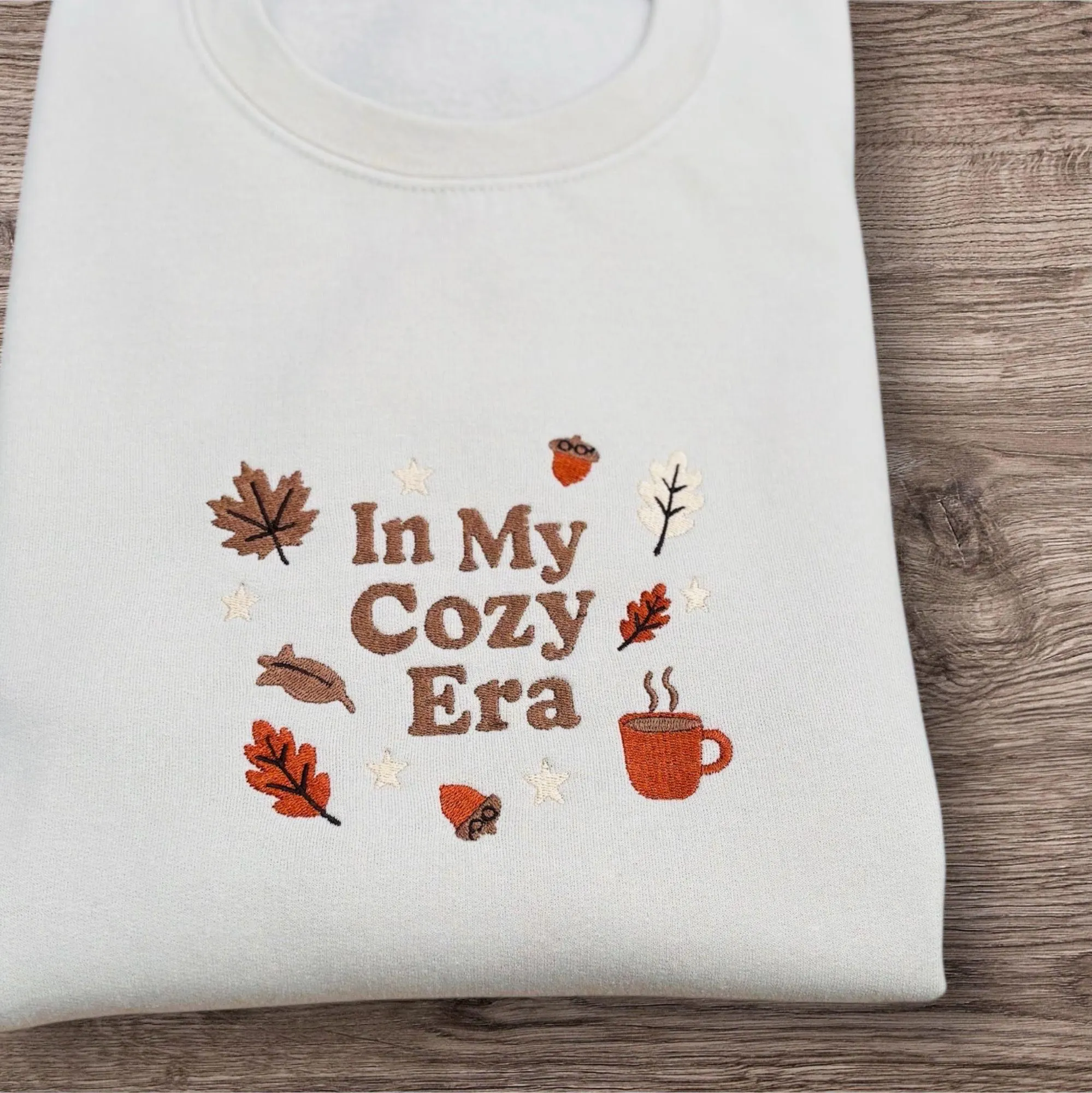 Embroidered Autumn Leaves Sweatshirt: Cozy Season Fashion - Image 3