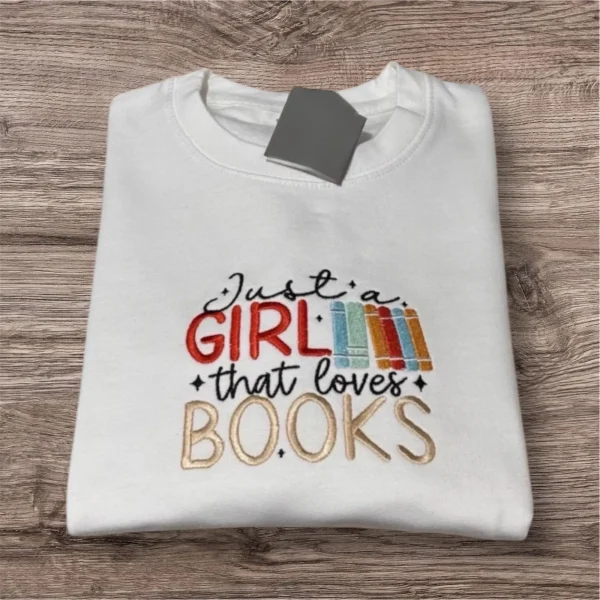 Embroidered Kids Sweatshirt: "Just a Girl Who Loves Books" Slogan - Image 3