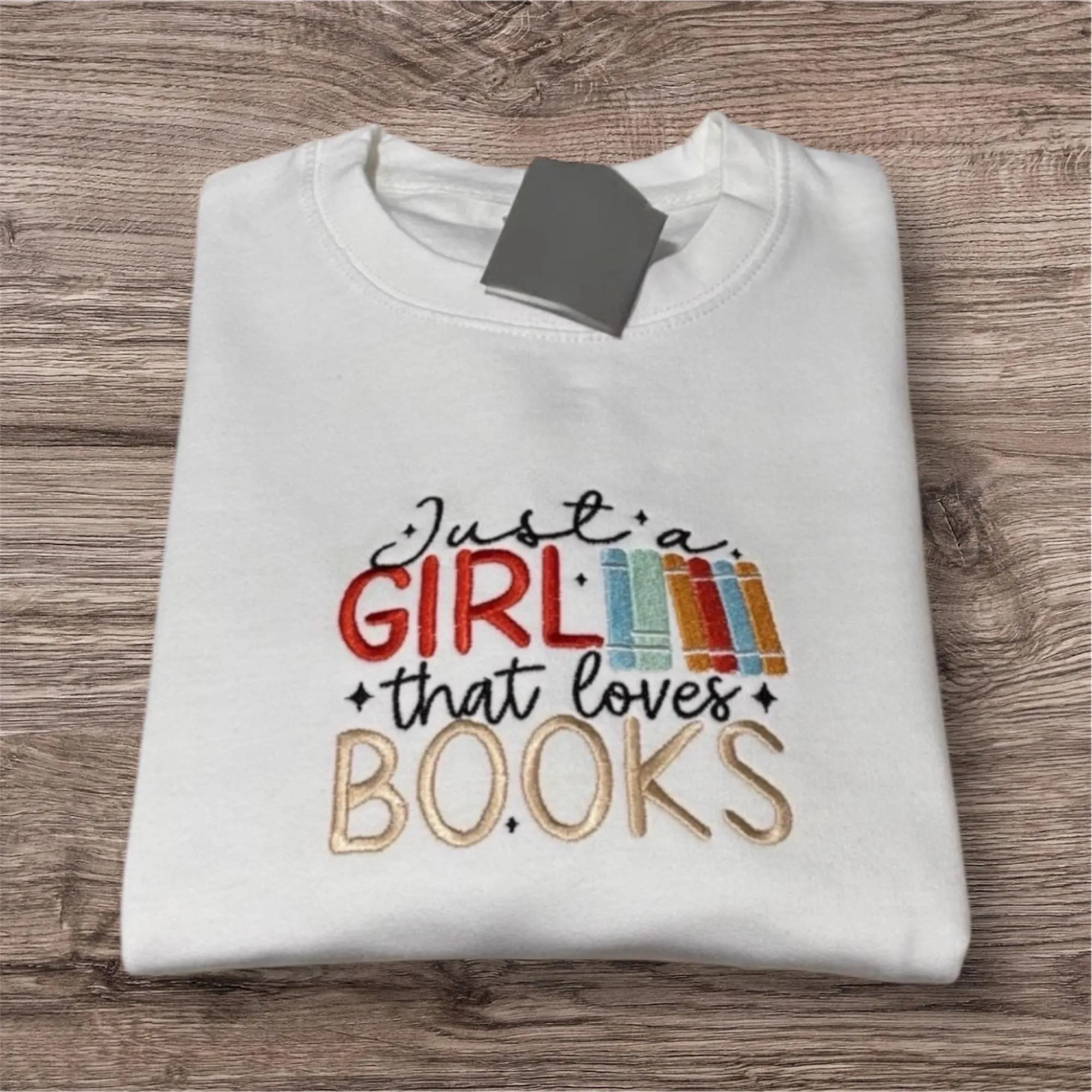 Embroidered Kids Sweatshirt: "Just a Girl Who Loves Books" Slogan - Image 3