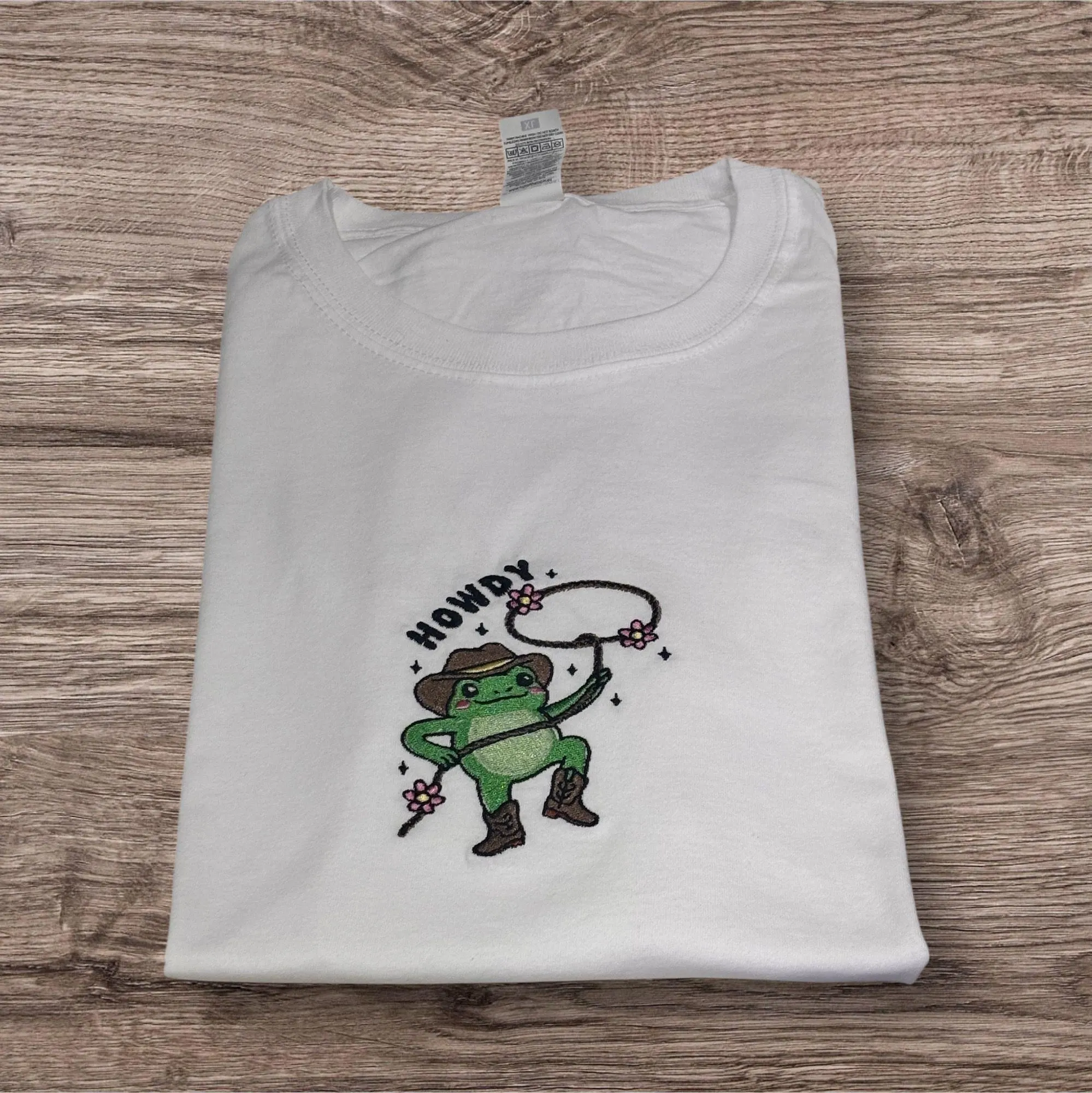 Embroidered Frog Cowboy T-Shirt: Western Animal Lover Clothing