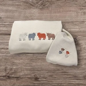 Embroidered Highland Cow Sweatshirt: Animal Lover Crew Neck