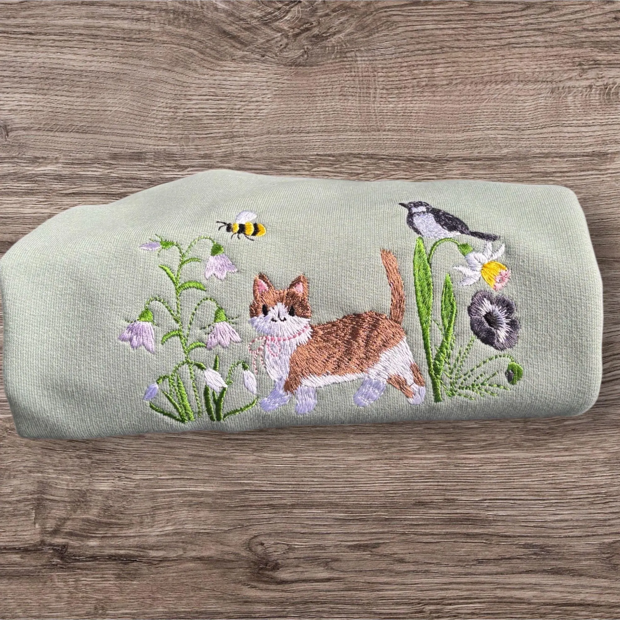 Embroidered Cat Sweatshirt: Spring Flower Hedgerow, Gift for Cat Lovers - Image 2