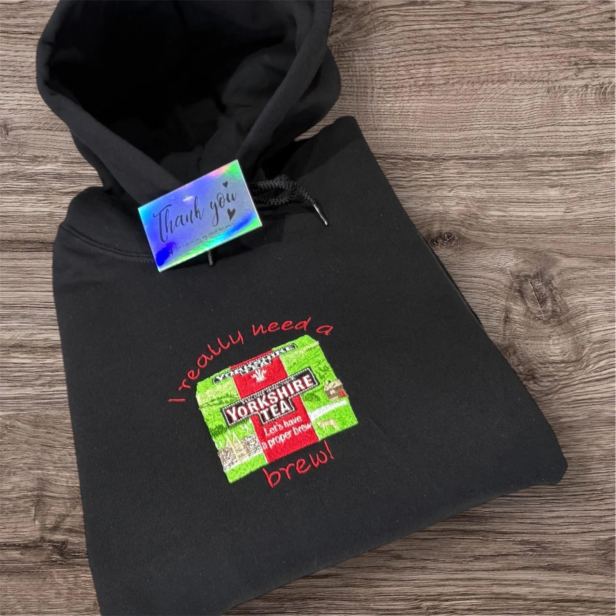 Embroidered "I Need a Brew" Sweatshirt: Funny Tea Lover Gift - Image 4