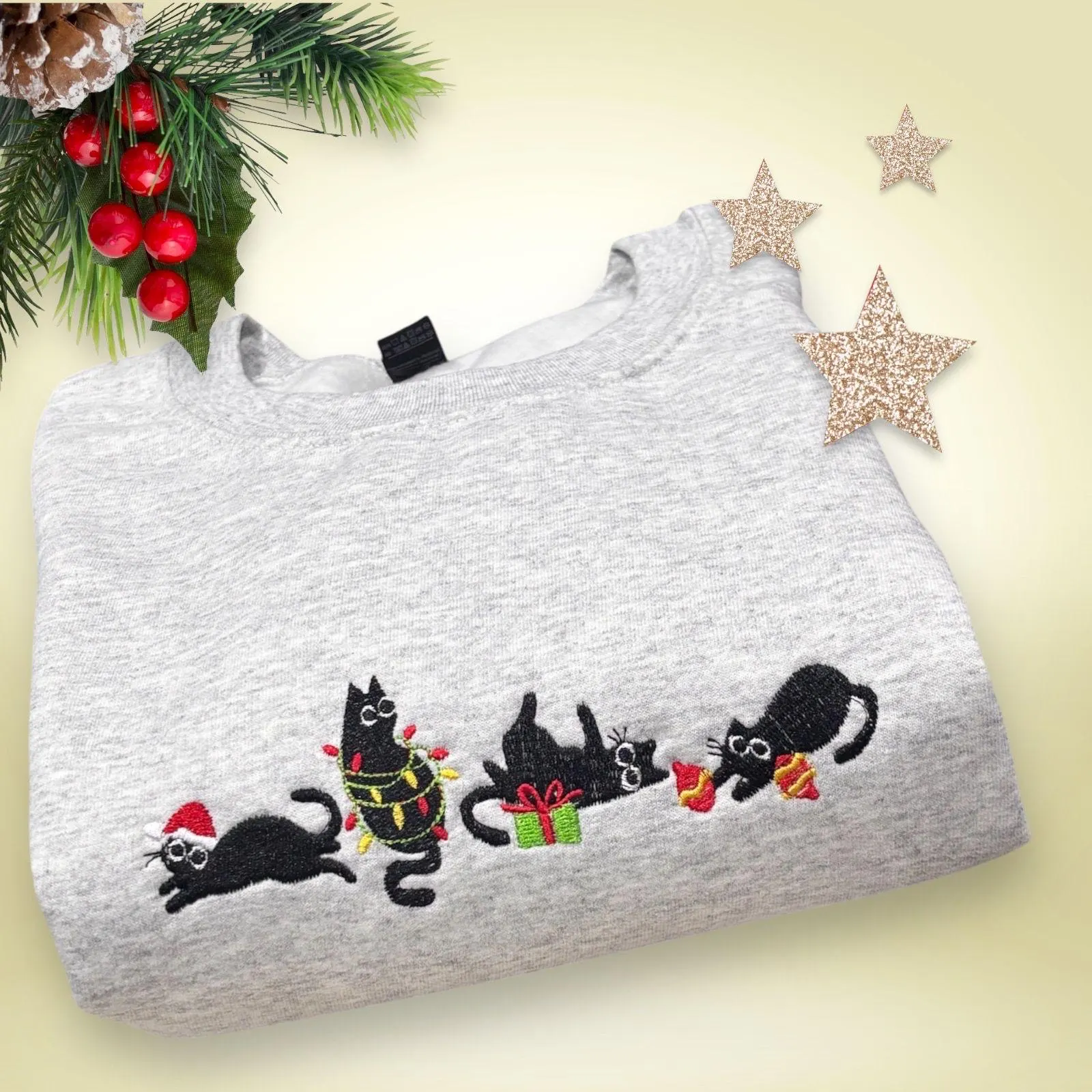 Embroidered Christmas Cat Sweatshirt: Playful Holiday Jumper - Image 2