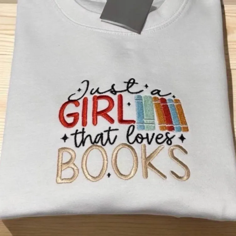 Embroidered Book Lover Sweatshirt: Crew Neck Reading Jumper - Image 3