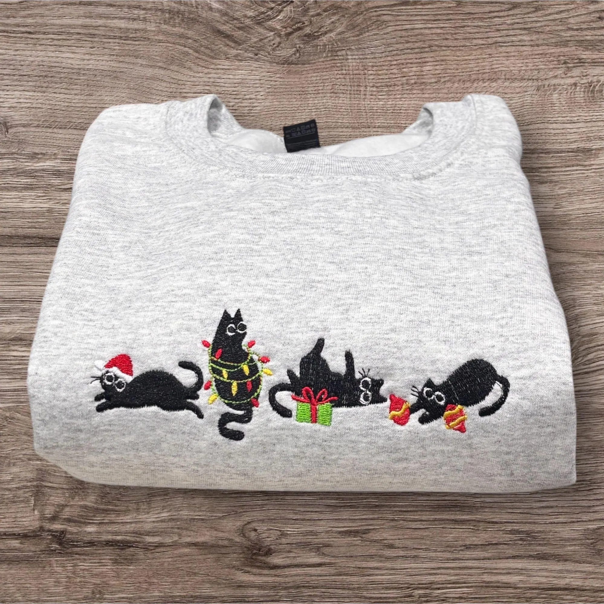 Embroidered Christmas Cat Sweatshirt: Playful Holiday Jumper