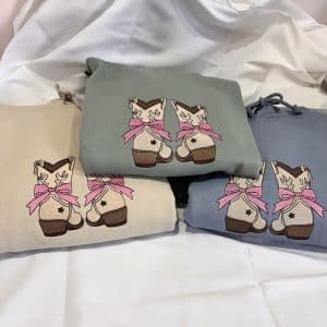Cowboy Boots with bows embroidered Sweatshirt/hoodie