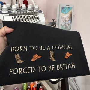 Born to be a cowgirl T-Shirt